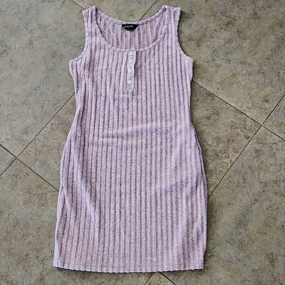 CHICME Dresses & Skirts - NWOT...Mini dress